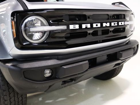 Used 2023 Ford Bronco Outer Banks AWD/4WD image 31
