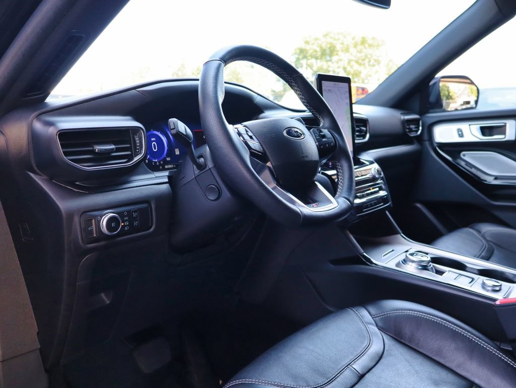 Used 2023 Ford Explorer ST w/ Equipment Group 401A AWD/4WD image 19