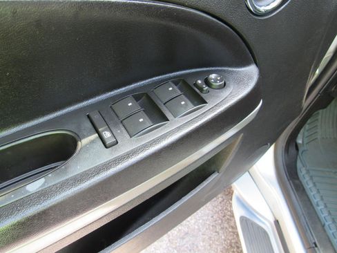 Used 2011 Chevrolet HHR LT w/ LT Preferred Equipment Group FWD image 15