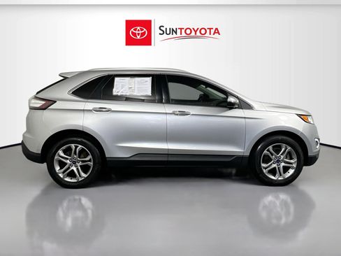 Used 2016 Ford Edge Titanium w/ Technology Package image 2