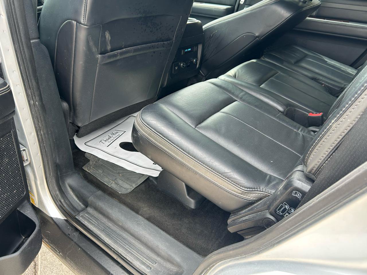 Used 2015 Ford Expedition Platinum AWD/4WD image 9