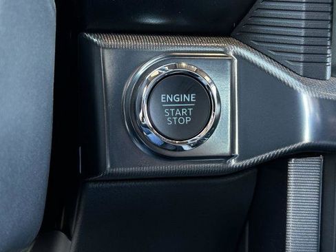 New 2025 Ford F150 Platinum w/ Equipment Group 702A High image 15