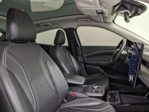 Certified 2022 Ford Mustang Mach-E Premium w/ Interior Protection Package image 38