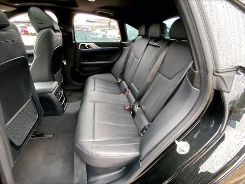 Used 2023 BMW i4 eDrive40 w/ Premium Package image 19