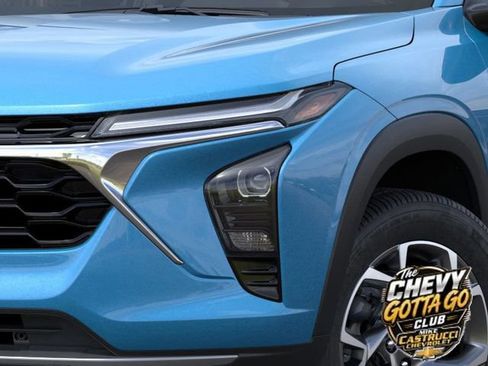 New 2026 Chevrolet Trax LT w/ Driver Confidence Package FWD image 10