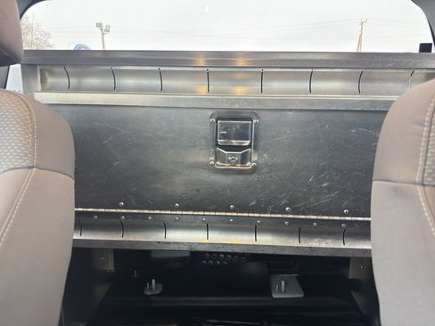 Used 2015 Chevrolet Silverado 2500 W/T w/ WT Fleet Convenience Package image 18