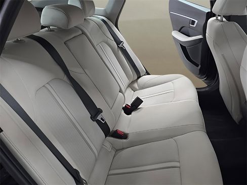 Used 2025 Hyundai Sonata SEL image 23