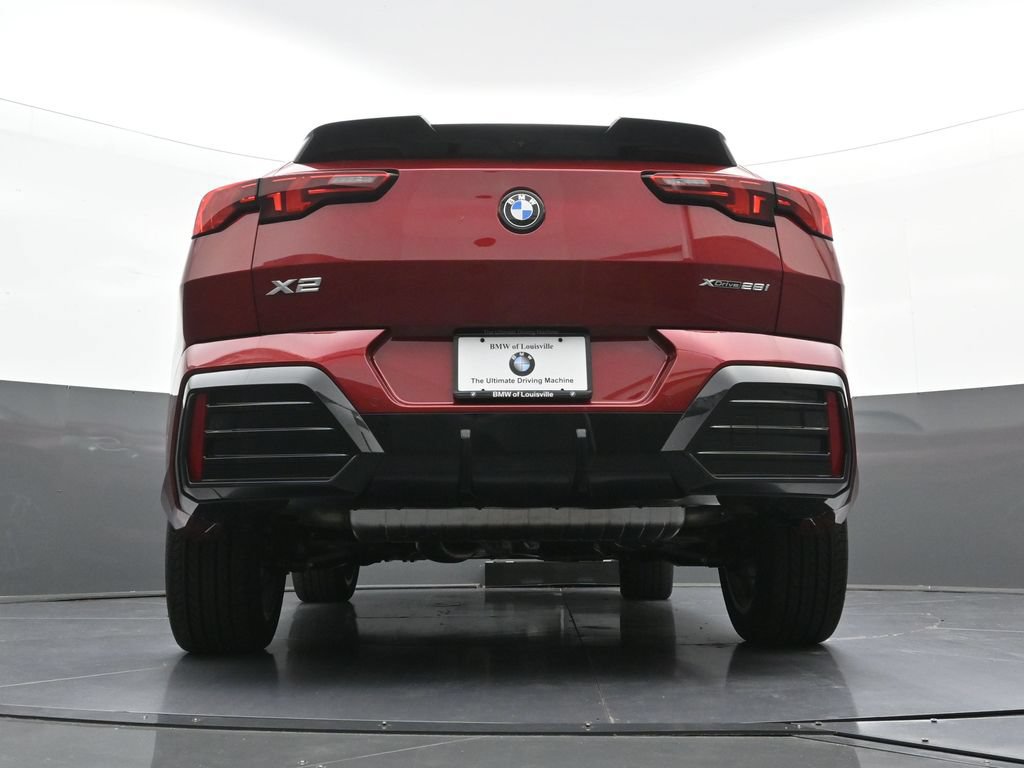 New 2026 BMW X2 xDrive28i w/ Technology Package AWD/4WD image 27