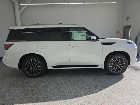 New 2026 INFINITI QX80 Autograph w/ Autograph Exterior Package AWD/4WD image 6