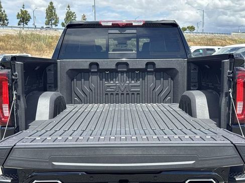 New 2026 GMC Sierra 1500 Denali Ultimate AWD/4WD image 27