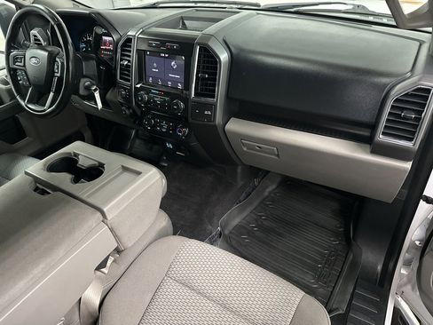 Used 2017 Ford F150 XLT w/ Equipment Group 302A Luxury image 13