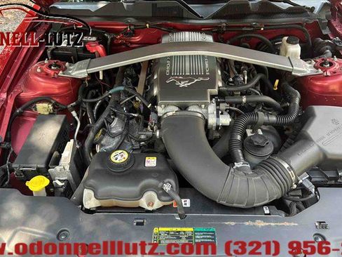 Used 2010 Ford Mustang GT Premium RWD image 37