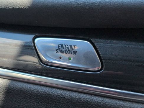 Used 2023 Buick Enclave Essence w/ Experience Buick Package FWD image 24