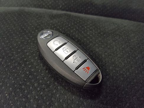 Used 2020 Nissan Murano SV w/ Cargo Package image 32