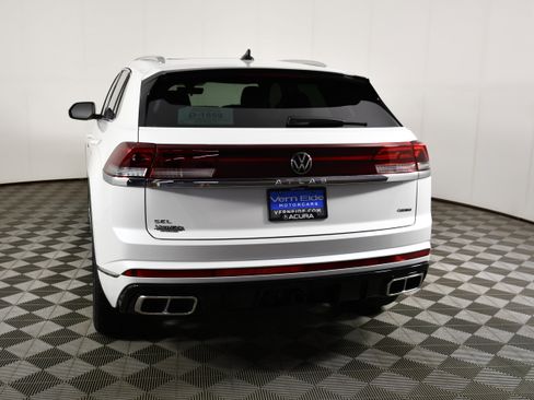 Used 2024 Volkswagen Atlas Cross Sport SEL Premium R-Line AWD/4WD image 7