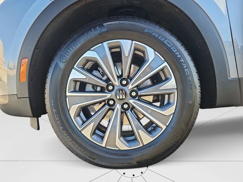 Used 2025 Buick Envision Preferred image 22