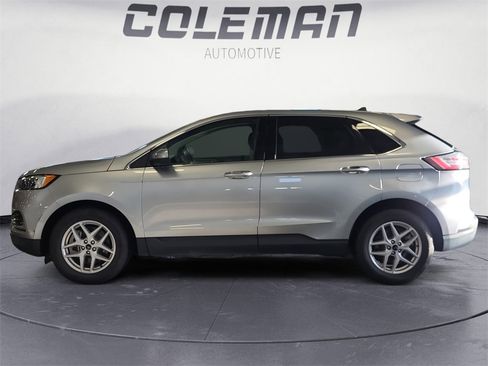 Used 2023 Ford Edge SEL image 2