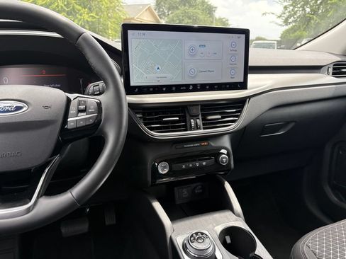 Used 2023 Ford Escape Active w/ Tech Pack #1 AWD/4WD image 18