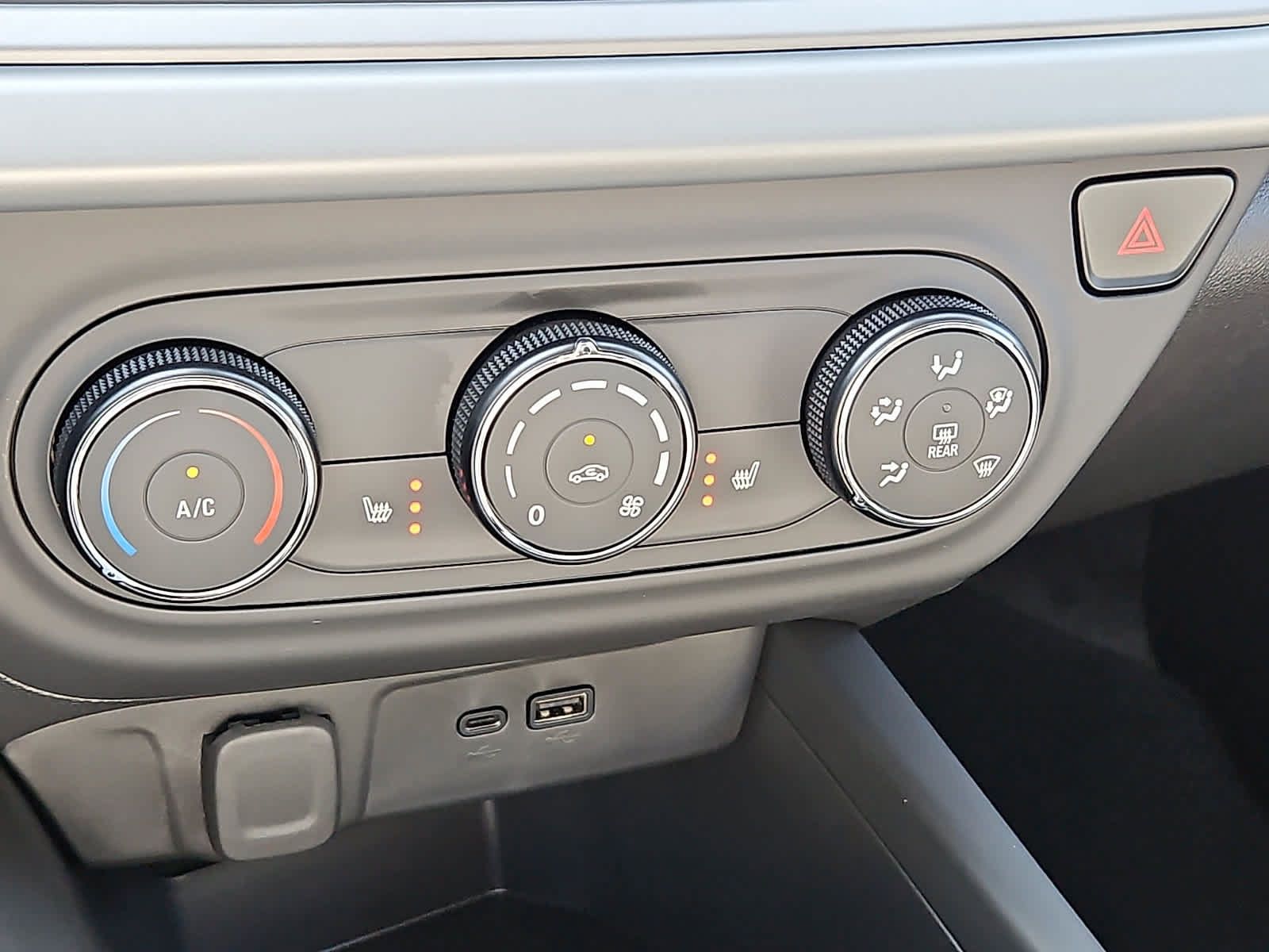 New 2026 Chevrolet Trax LS w/ LS Convenience Package FWD image 13