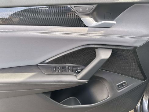 New 2026 Volkswagen Tiguan SE R-Line image 15