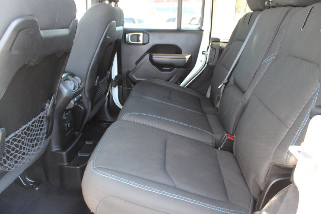 Used 2024 Jeep Wrangler Unlimited Rubicon 4xe AWD/4WD image 34