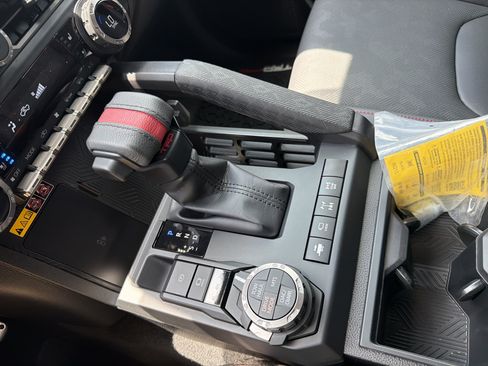 Certified 2025 Toyota Tacoma TRD Pro AWD/4WD image 9