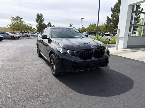 Used 2025 BMW X6 xDrive40i w/ Climate Comfort Package AWD/4WD image 7