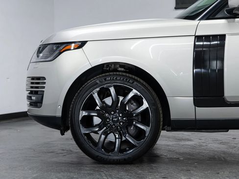 Used 2018 Land Rover Range Rover Supercharged image 10