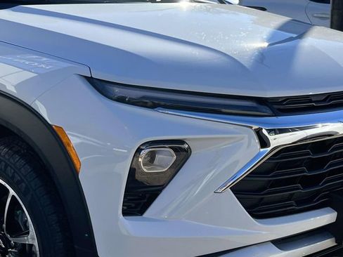 Used 2024 Chevrolet TrailBlazer LT image 8