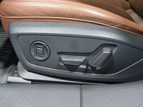 Used 2021 Audi A6 Premium Plus w/ Premium Plus Package image 21