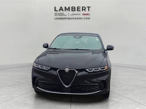 Used 2024 Alfa Romeo Tonale Ti image 8