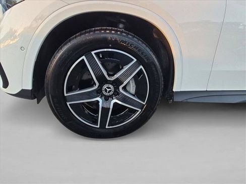 Used 2026 Mercedes-Benz GLC 300 4MATIC image 24