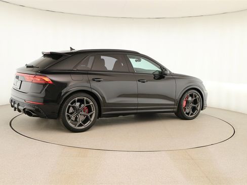 New 2026 Audi RS Q8 performance image 7