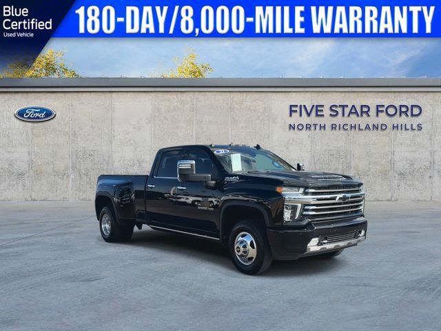 Used 2021 Chevrolet Silverado 3500 High Country w/ Technology Package AWD/4WD image 2