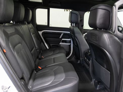 Used 2022 Land Rover Defender 110 X-Dynamic HSE AWD/4WD image 15