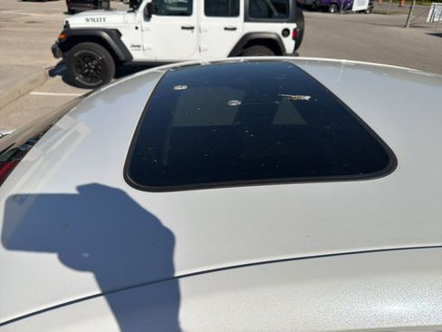 Used 2024 Honda Accord EX image 5