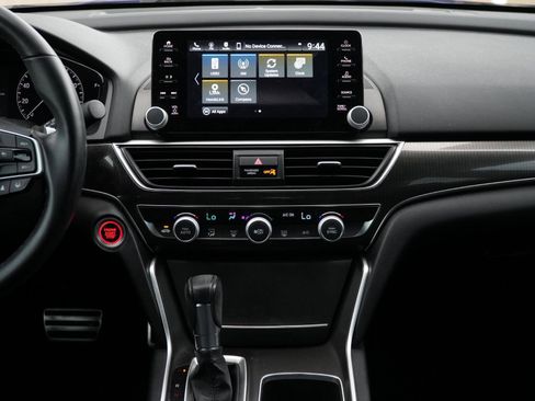 Used 2022 Honda Accord Sport image 22