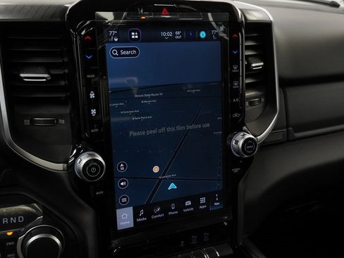 New 2026 RAM 1500 4x4 Crew Cab image 22