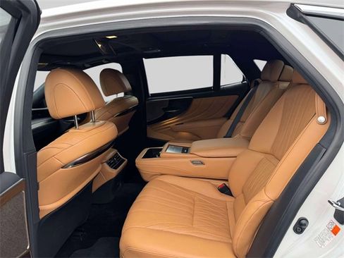 Certified 2023 Lexus LS 500 AWD w/ Luxury Package image 12
