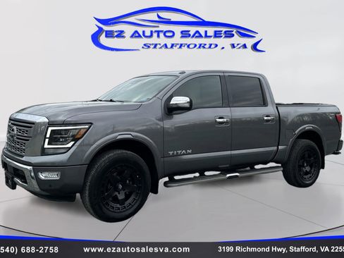 Used 2021 Nissan Titan Platinum Reserve w/ Moonroof Package image 9