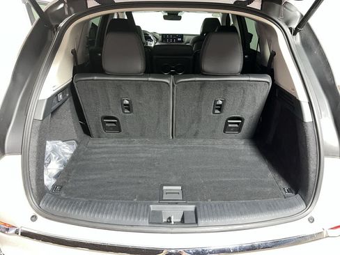 Certified 2024 Acura MDX SH-AWD image 30