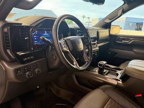 Used 2024 Chevrolet Silverado 1500 ZR2 w/ Technology Package AWD/4WD image 27