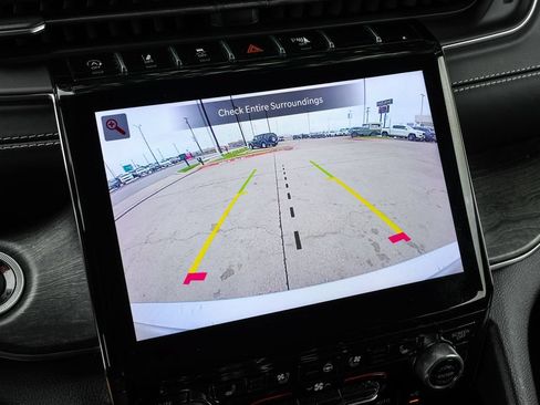 Used 2022 Jeep Grand Cherokee L Overland AWD/4WD image 31