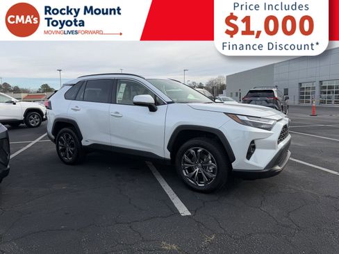 Used 2025 Toyota RAV4 XLE Premium w/ Weather Package image 8