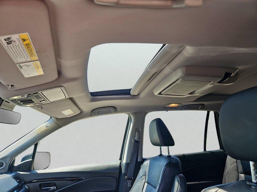 Certified 2022 Honda Pilot Elite image 15