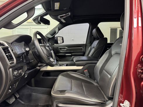 Used 2019 RAM 1500 Laramie w/ Sport Appearance Package image 13