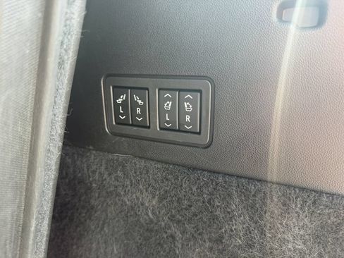 Used 2024 Cadillac XT6 Premium Luxury w/ LPO, Floor Liner Package AWD/4WD image 14
