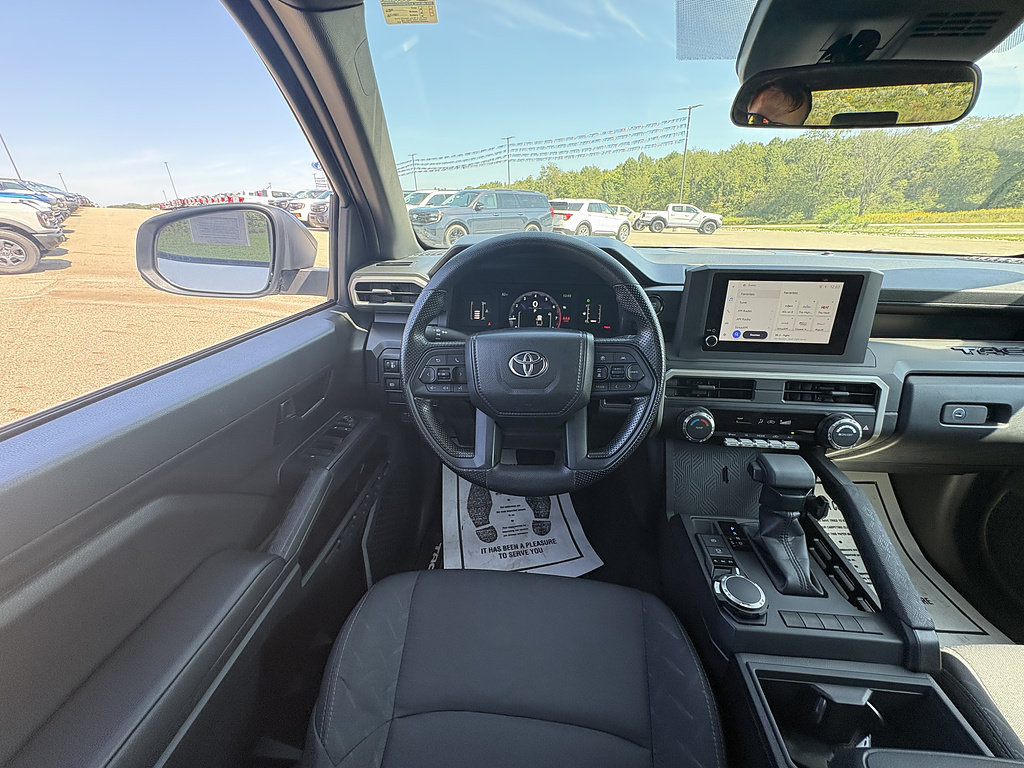 Used 2026 Toyota Tacoma SR AWD/4WD image 21