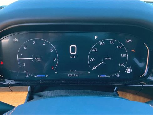 Used 2022 Jeep Grand Wagoneer Series III w/ HD Trailer Tow Package image 28