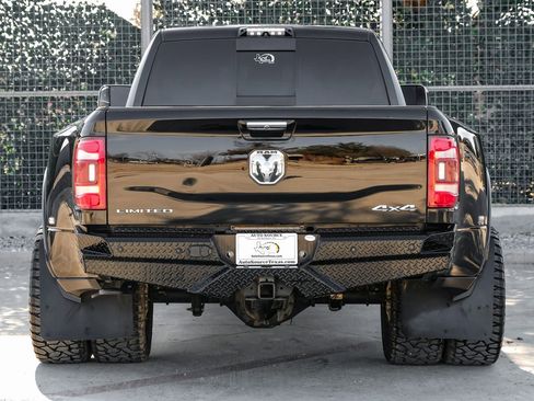 Used 2019 RAM 3500 Limited image 9